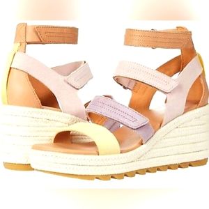 Sorel Cameron espadrilles wedge sandals, size 9